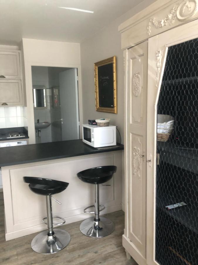 Appartamento Au Coeur Historique De La Rochelle La Rochelle  Esterno foto
